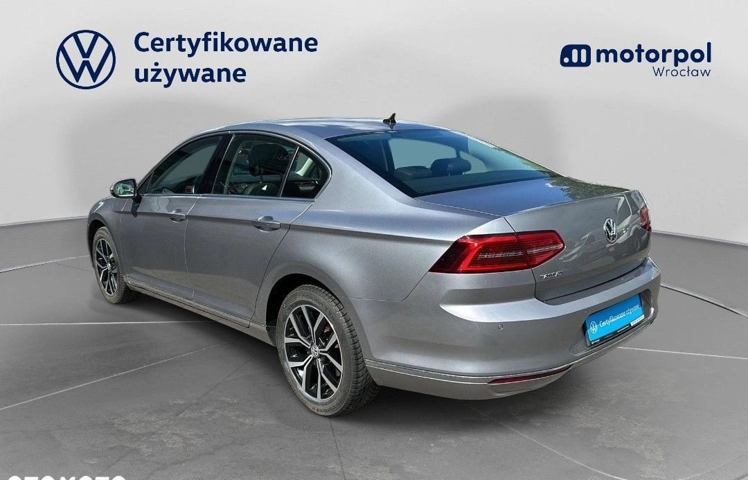 Volkswagen Passat cena 89900 przebieg: 150197, rok produkcji 2019 z Wągrowiec małe 466